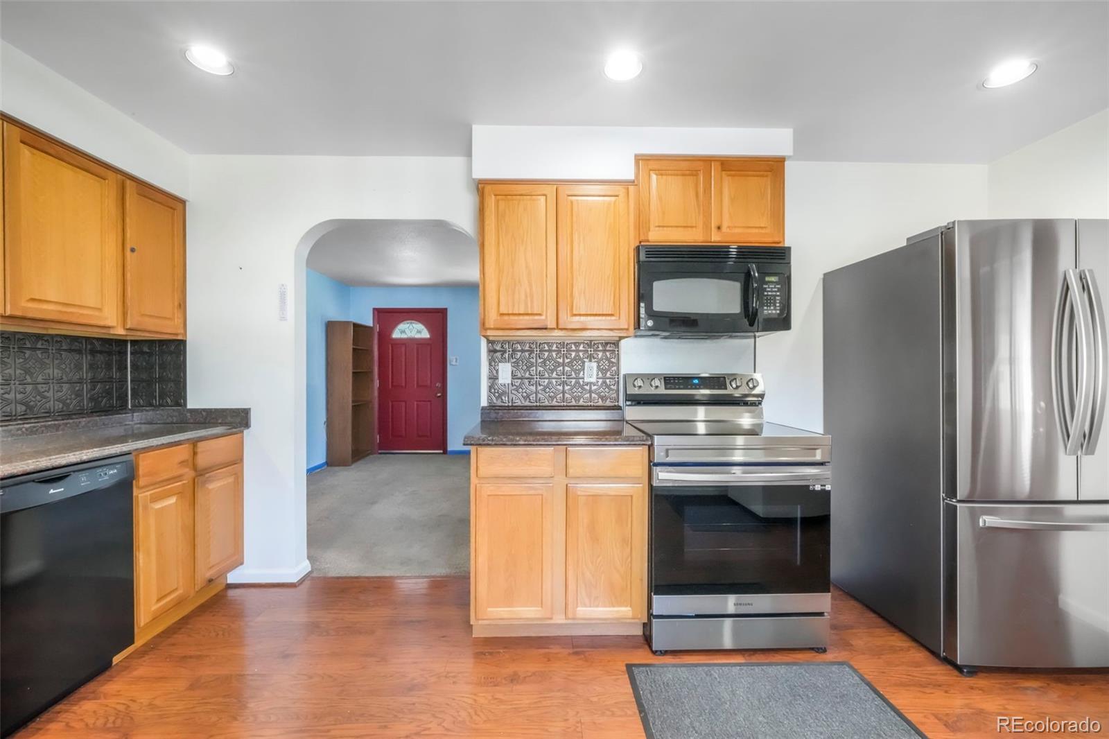 5891 Olive Street Commerce City, CO 80022 - Photo 17 of 49