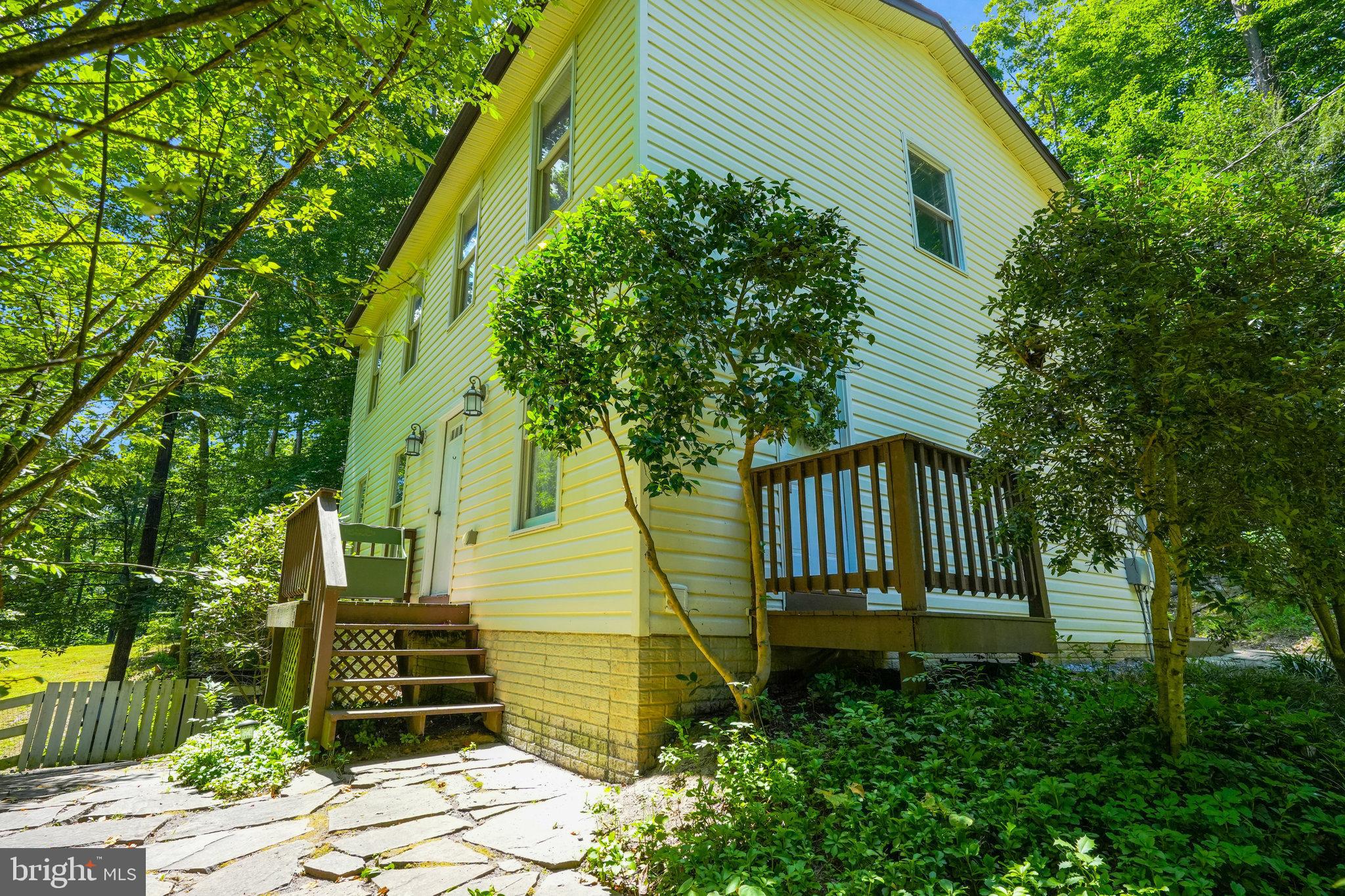 8309 Cobb Road Manassas, VA 20112 - Photo 1 of 59 Gallery Image 1
