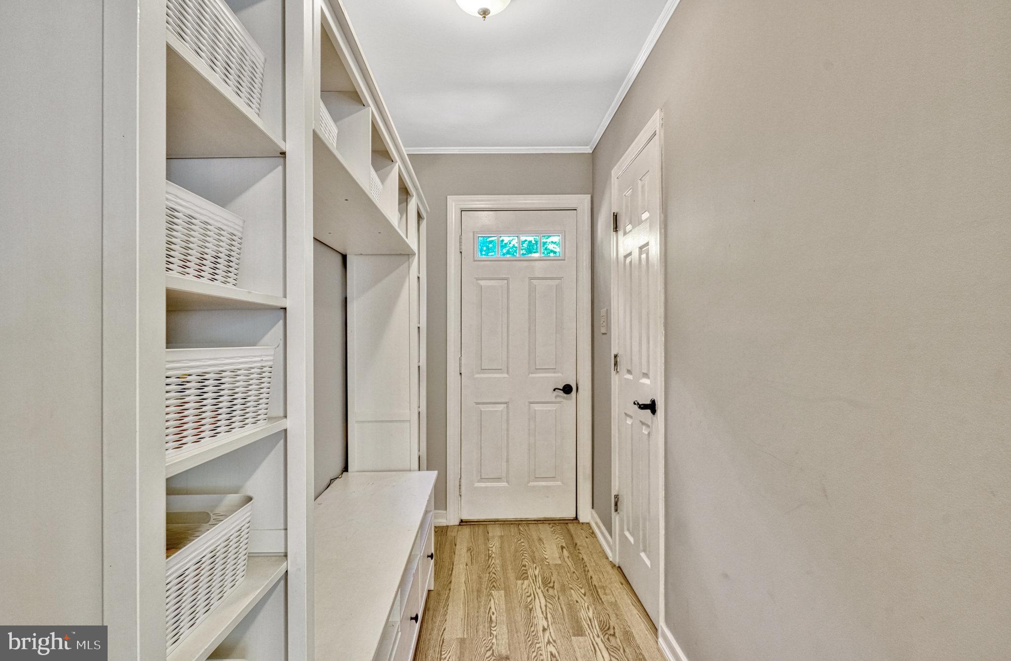 8309 Cobb Road Manassas, VA 20112 - Photo 8 of 59 Gallery Image 8