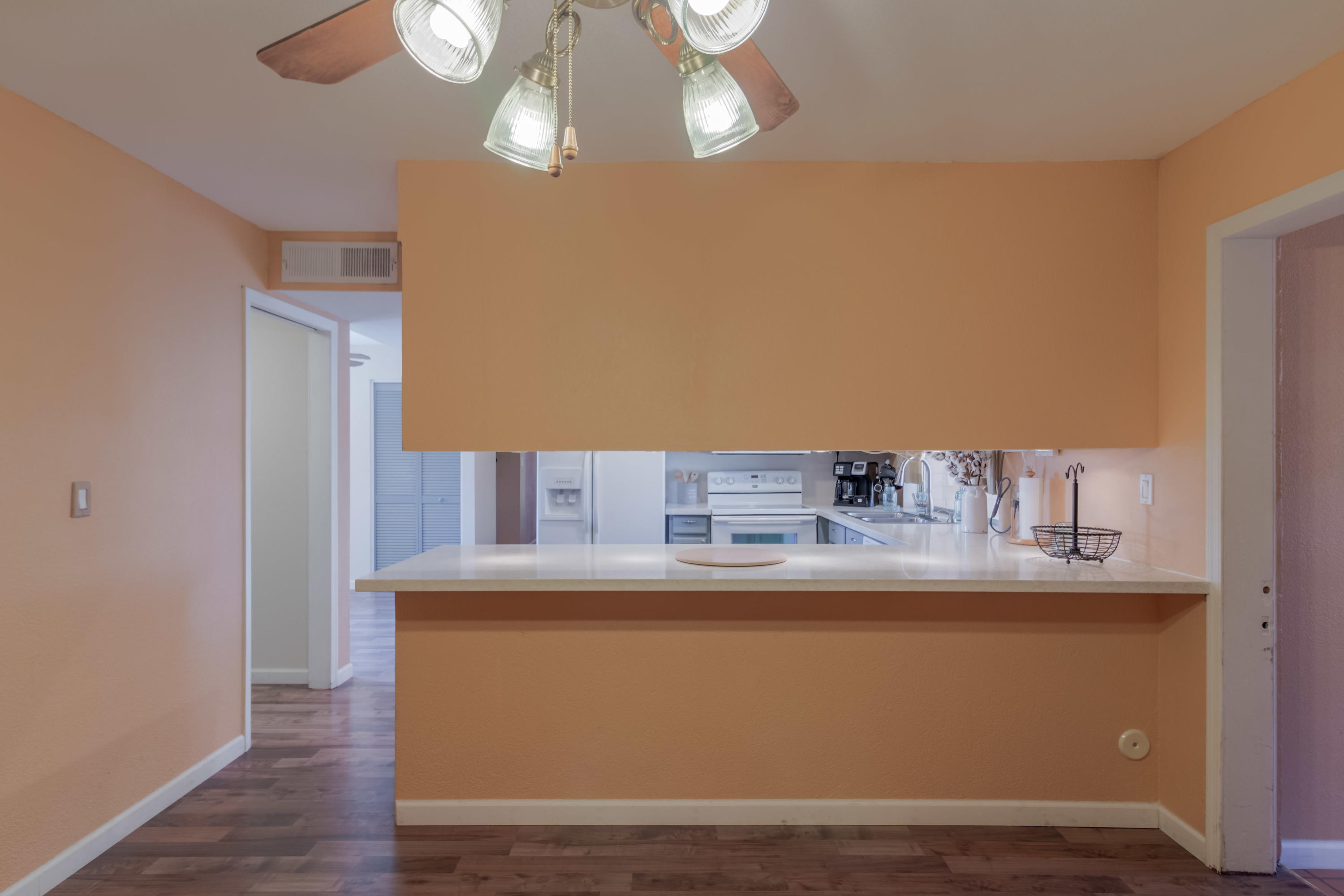 3802 West Hatcher Road Phoenix, AZ 85051 - Photo 16 of 36 3802 West Hatcher Road (22).jpg-FULL