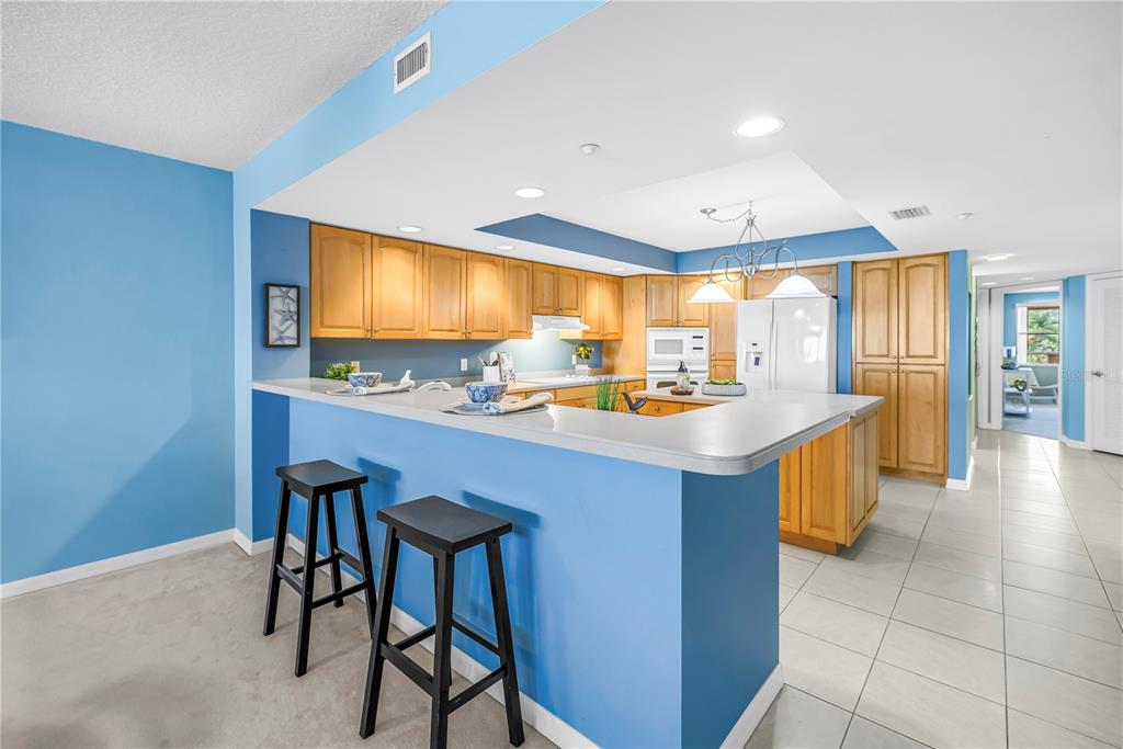 16326 Gulf Boulevard, Unit 308 Redington Beach, FL 33708 - Photo 8 of 57