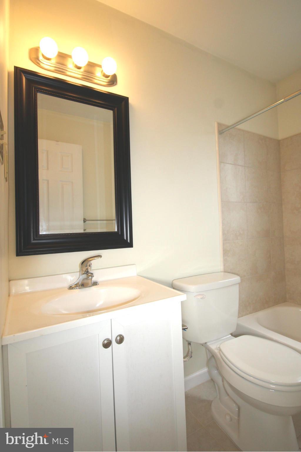 6311 Climbhill Road Alexandria, VA 22310 - Photo 18 of 30 Bath