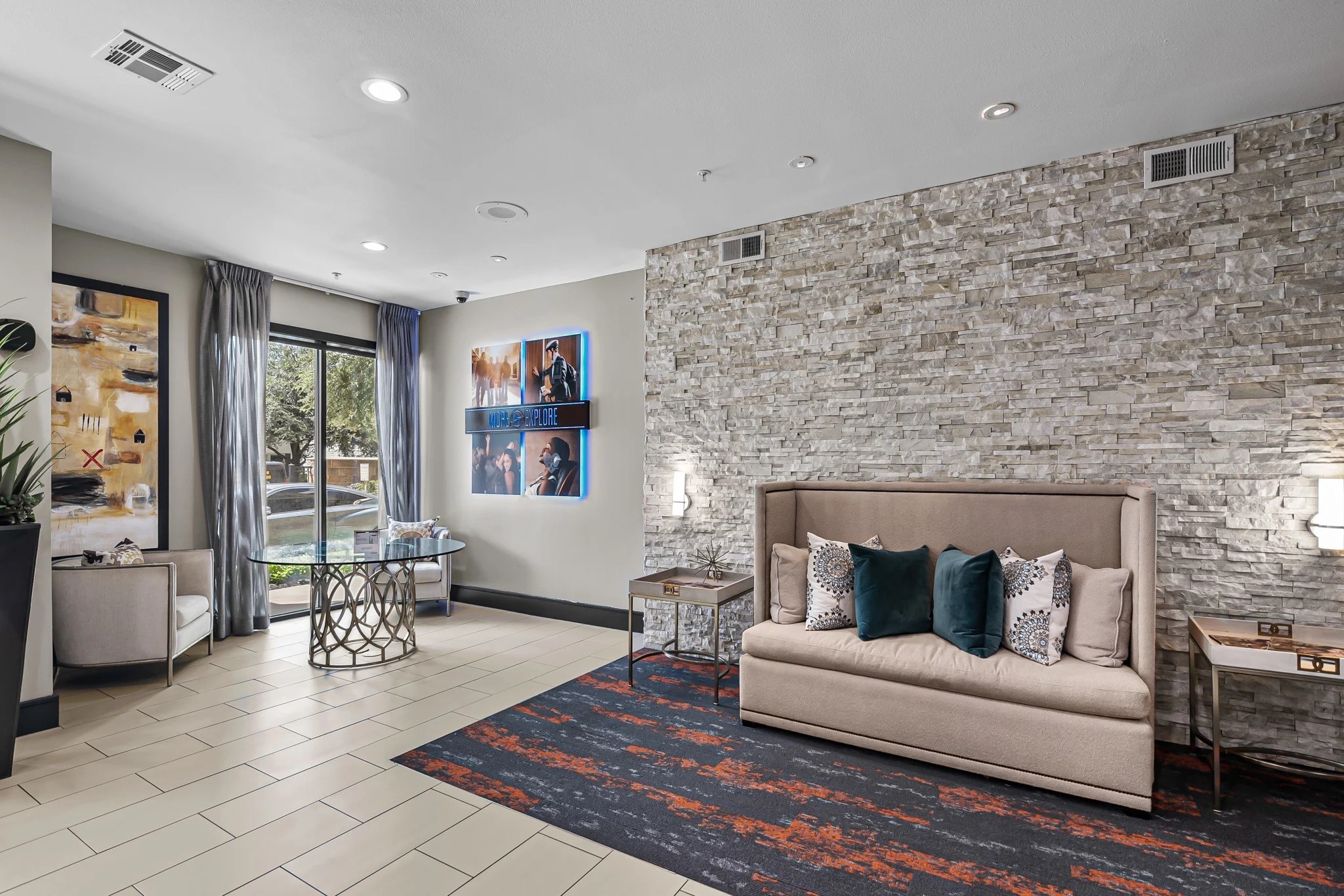 1616 West Dallas Street, Unit 449 Houston, TX 77019 - Photo 11 of 21 Gallery Image 11