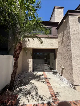 $4,750 | 901 Hyde Court, Costa Mesa, CA 92626