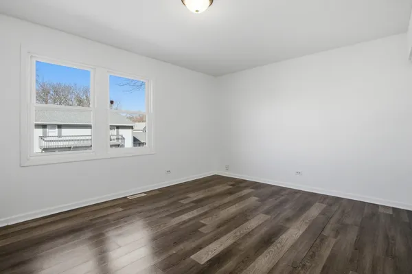 $209,900 | 216 Eagle Court, Unit D, Bolingbrook, IL 60440