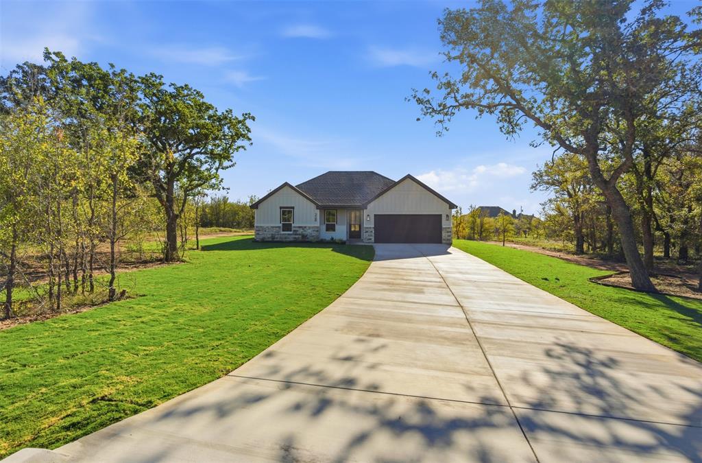 328 Rita Ridge Millsap, TX 76066 - Photo 2 of 27