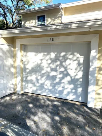 a view of a livingroom with an empty space