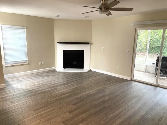 a view of empty room