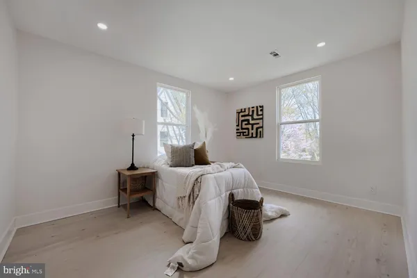 $670,000 | 6235 Bellona Avenue, Baltimore, MD 21212