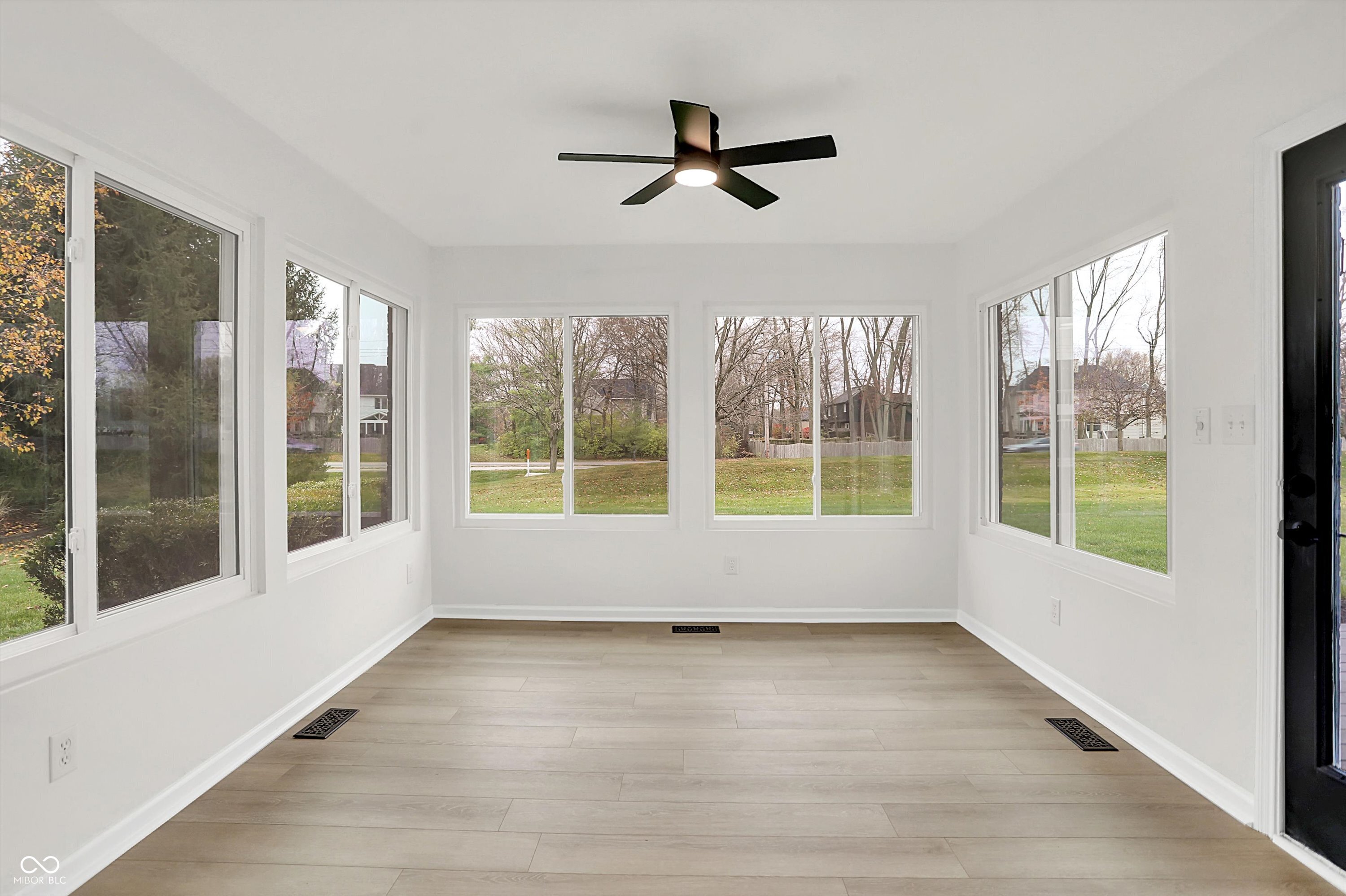 10675 Red Berry Court Fishers, IN 46037 - Photo 41 of 132