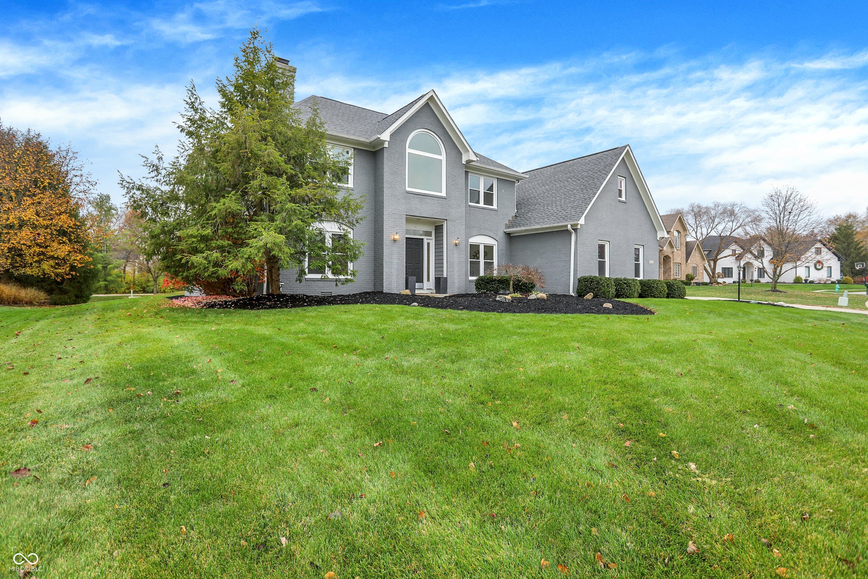 10675 Red Berry Court Fishers, IN 46037 - Photo 5 of 132