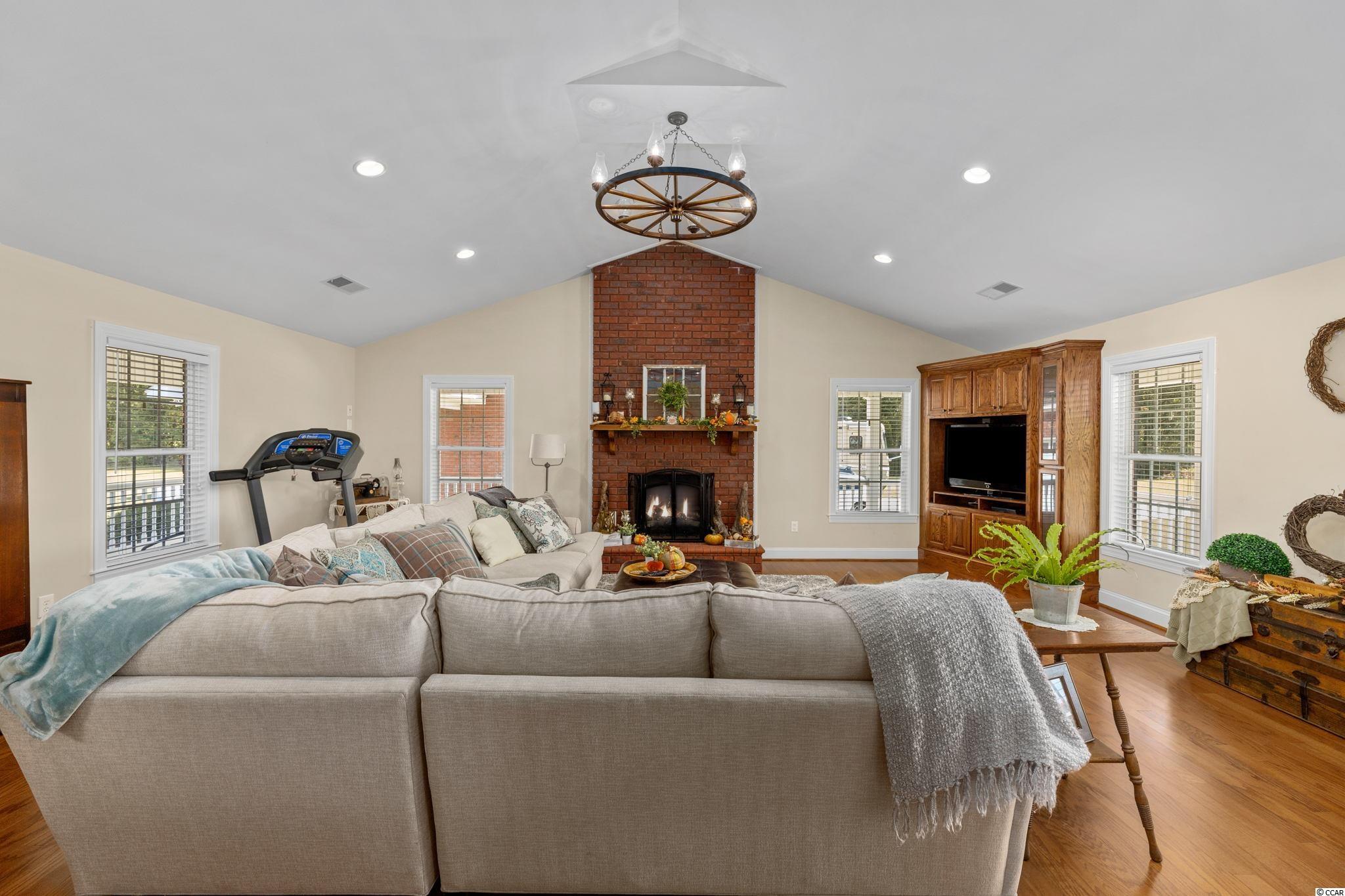 991 Jordan Road Galivants Ferry, SC 29544 - Photo 8 of 37 Gallery Image 8