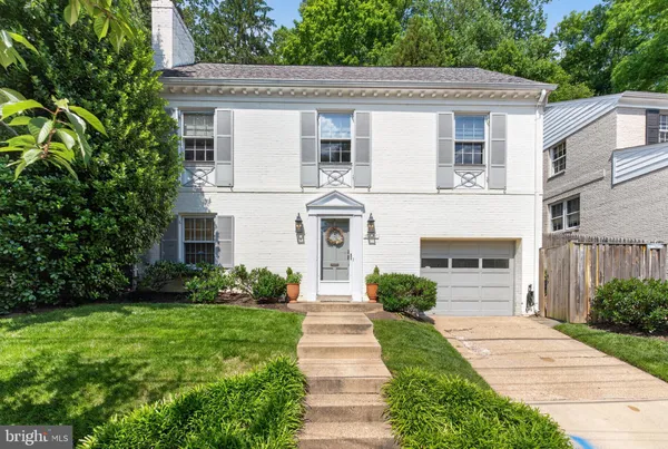 $1,425,000 | 5721 MacArthur Boulevard Northwest, Washington, DC 20016