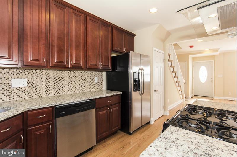 1614 Ralworth Road Baltimore, MD 21218 - Photo 9 of 30 Kitchen