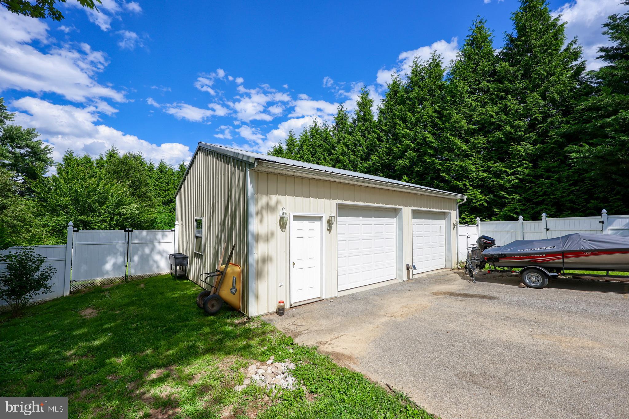 1187 Roths Church Road Spring Grove, PA 17362 - Photo 6 of 48