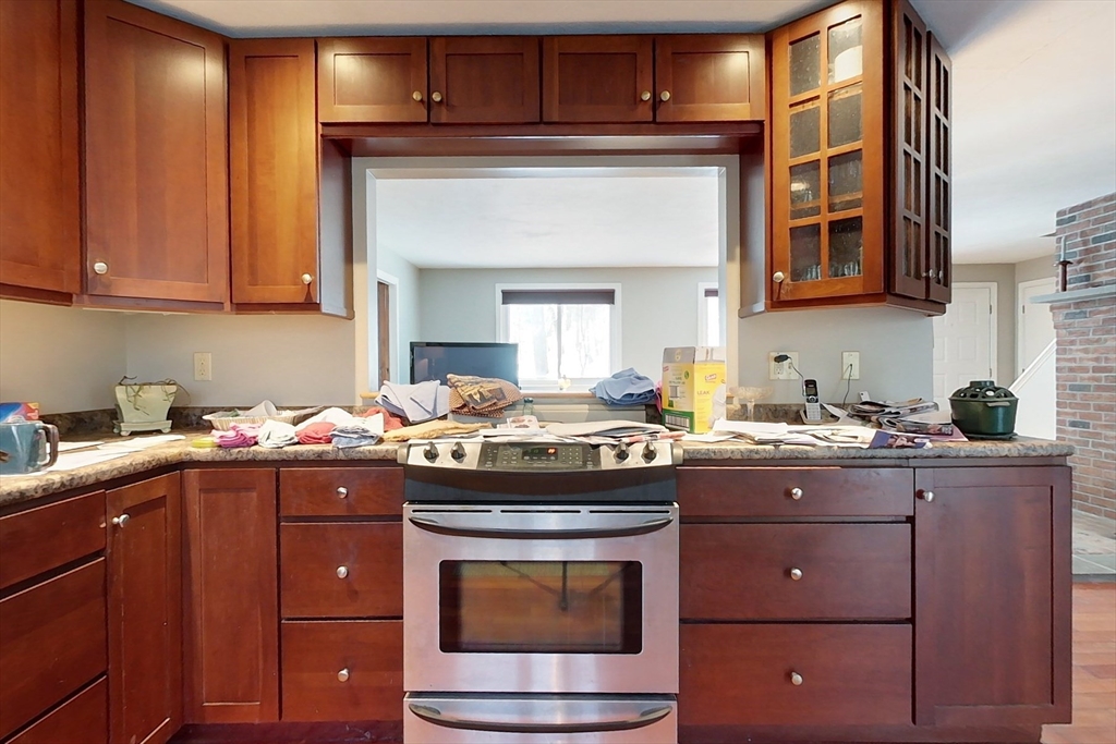 113 West Street Pepperell, MA 01463 - Photo 5 of 35