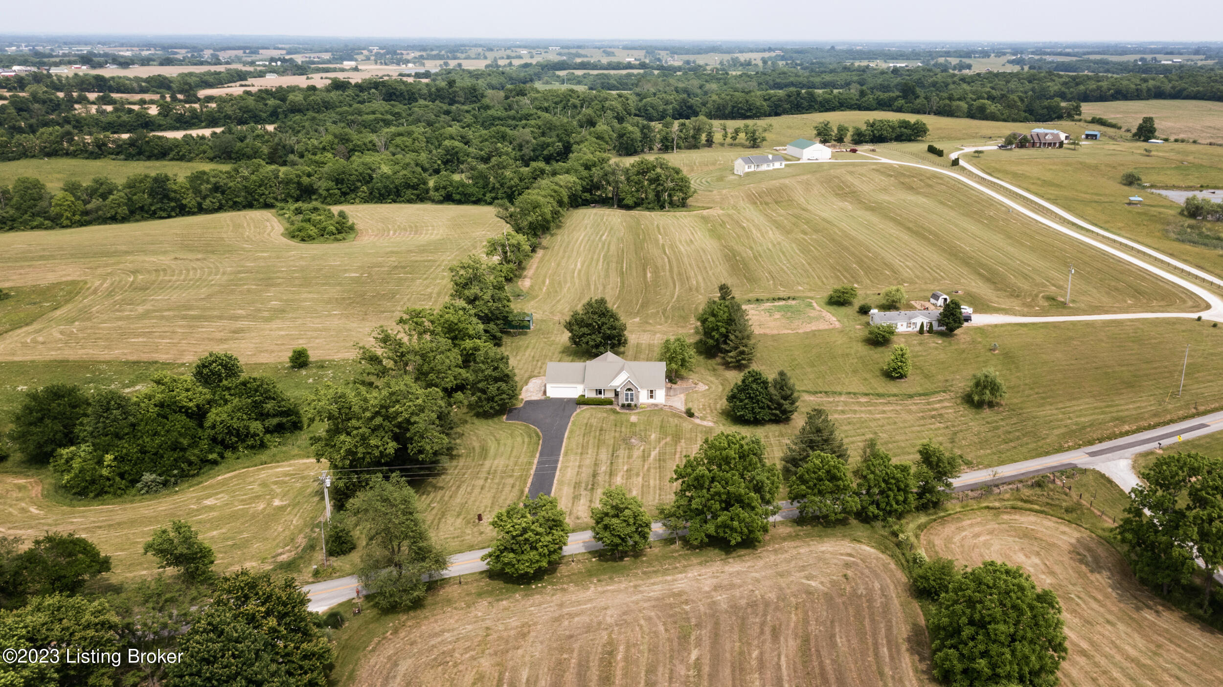 2024 Jackson Road Eminence, KY 40019 - Photo 4 of 41 4-property