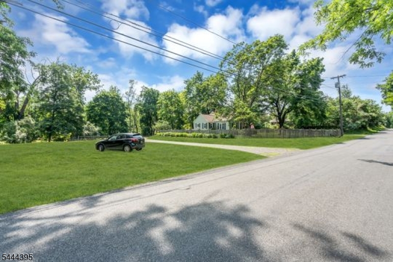 160 Hillcrest Road Flemington, NJ 08822 - Photo 24 of 40