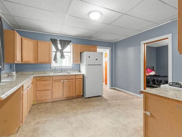 $84,900 | 118 Alabama Street, St. Joseph, MO 64504