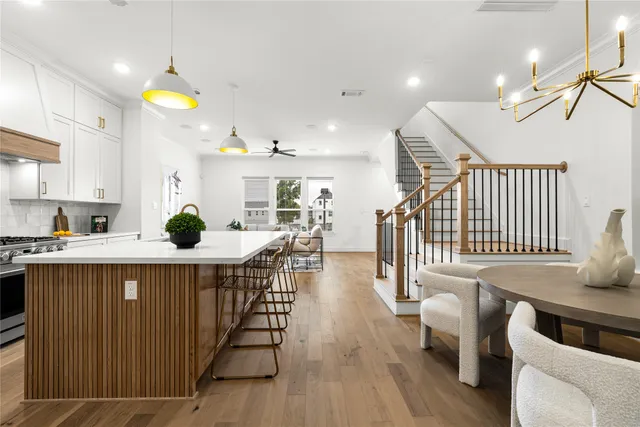 $669,000 | 1614 Ojeman Road, Unit D, Houston, TX 77055