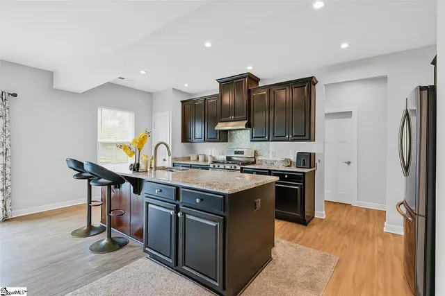 $384,900 | 756 Windward Lane, Duncan, SC 29334