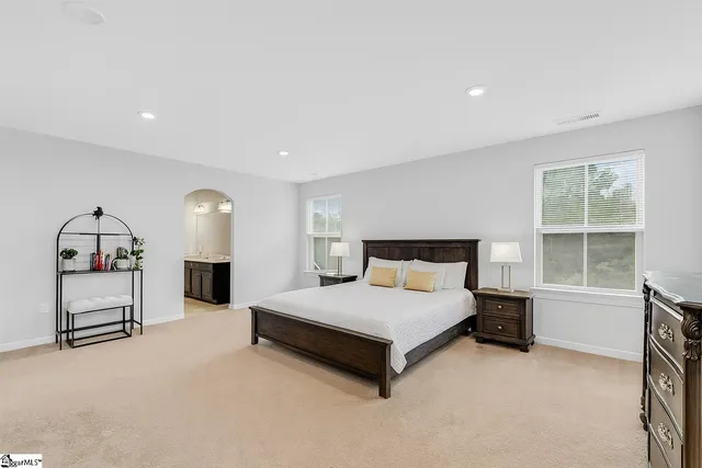 $384,900 | 756 Windward Lane, Duncan, SC 29334