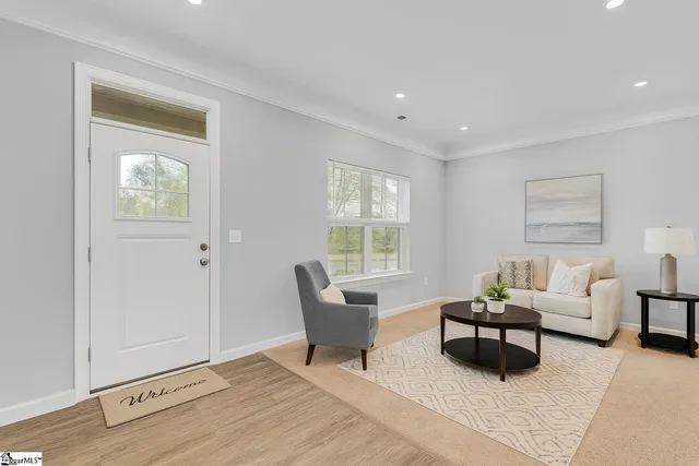 $384,900 | 756 Windward Lane, Duncan, SC 29334