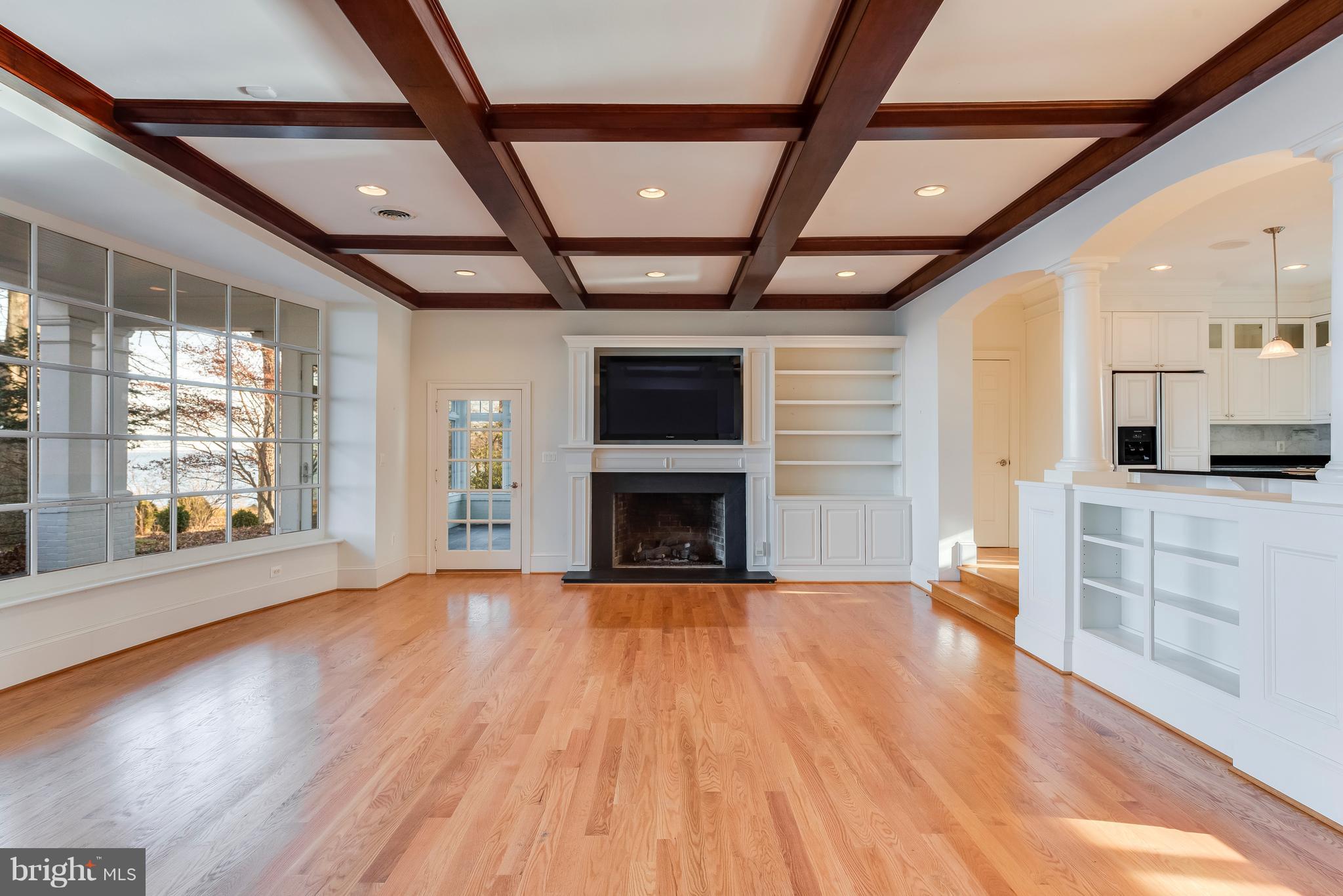 2515 Carrollton Road Annapolis, MD 21403 - Photo 23 of 69 Great Room