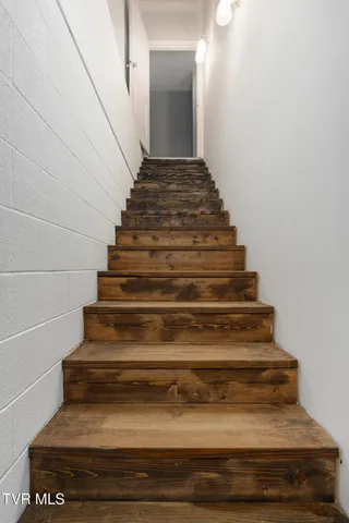 $630,000 | 1161 Laurel Way, Mountain City, TN 37683