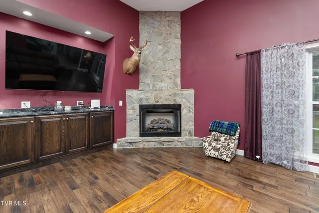 $630,000 | 1161 Laurel Way, Mountain City, TN 37683