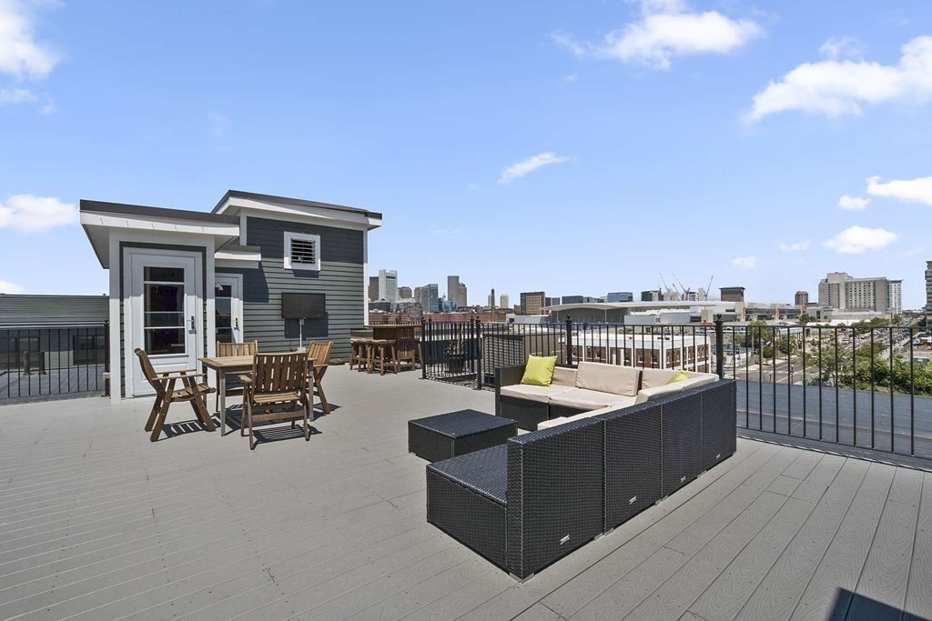 345 D Street, Unit 13 Boston, MA 02127 - Photo 12 of 15