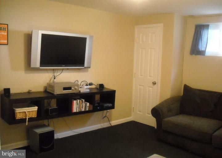 10911 Troy Road Rockville, MD 20852 - Photo 14 of 16 Recreation Room