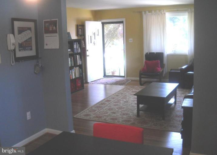 10911 Troy Road Rockville, MD 20852 - Photo 6 of 16 Living Room #2