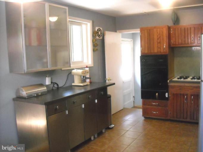 10911 Troy Road Rockville, MD 20852 - Photo 8 of 16 Kitchen #2