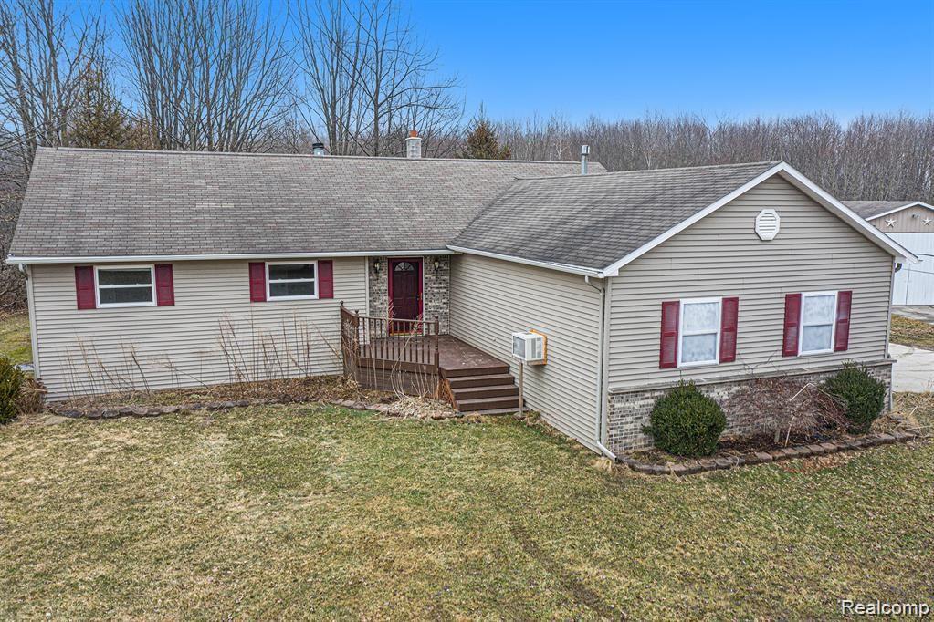8292 Cork Road Avoca, MI 48006 - Photo 32 of 38 DJI_0374.jpg