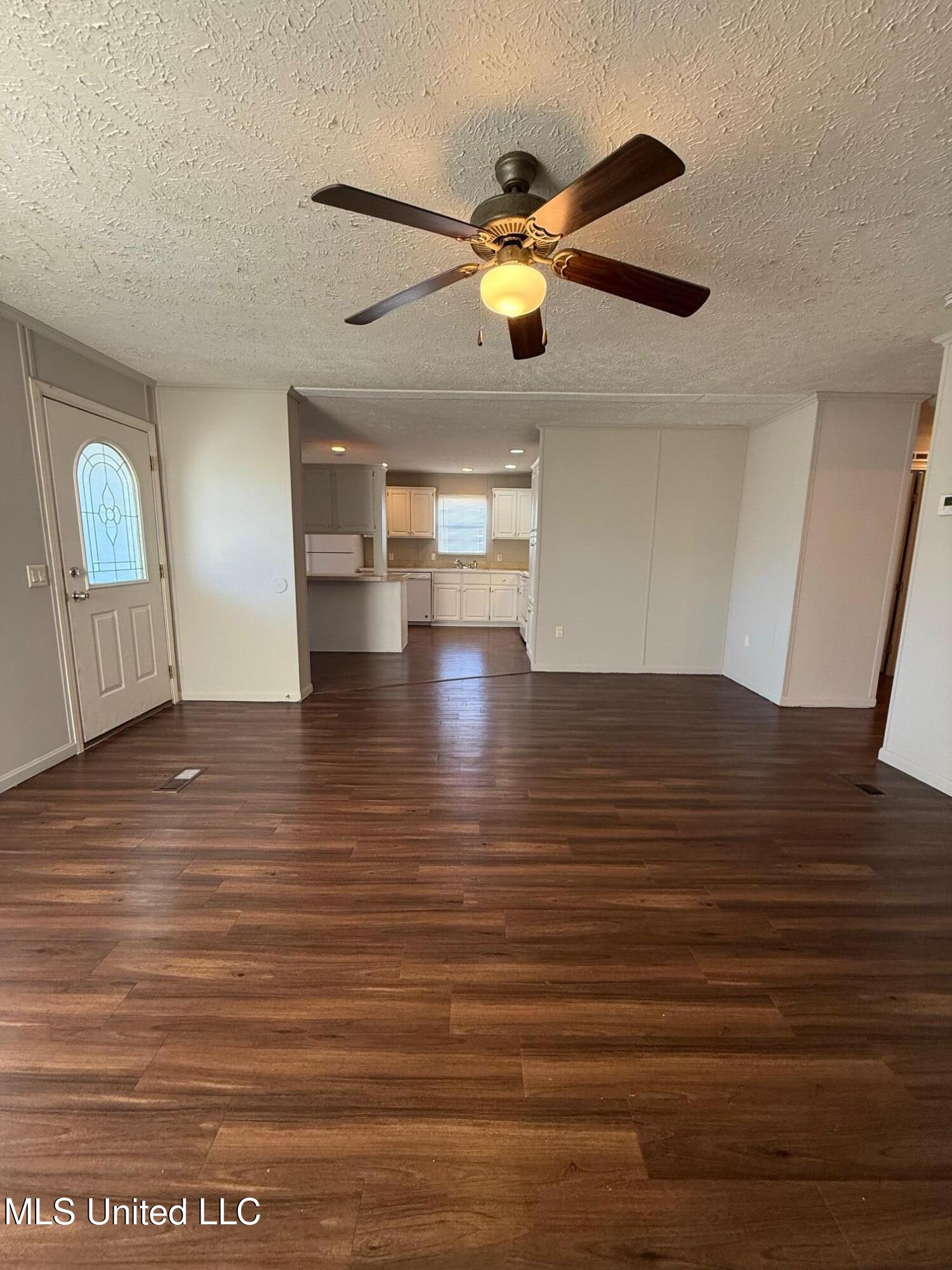 513 Ridgecrest Drive Pearl, MS 39208 - Photo 6 of 25 IMG_1021