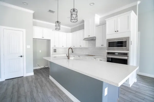 $426,000 | 184 Road 6600 Dayton Tx 77535, Dayton, TX 77535