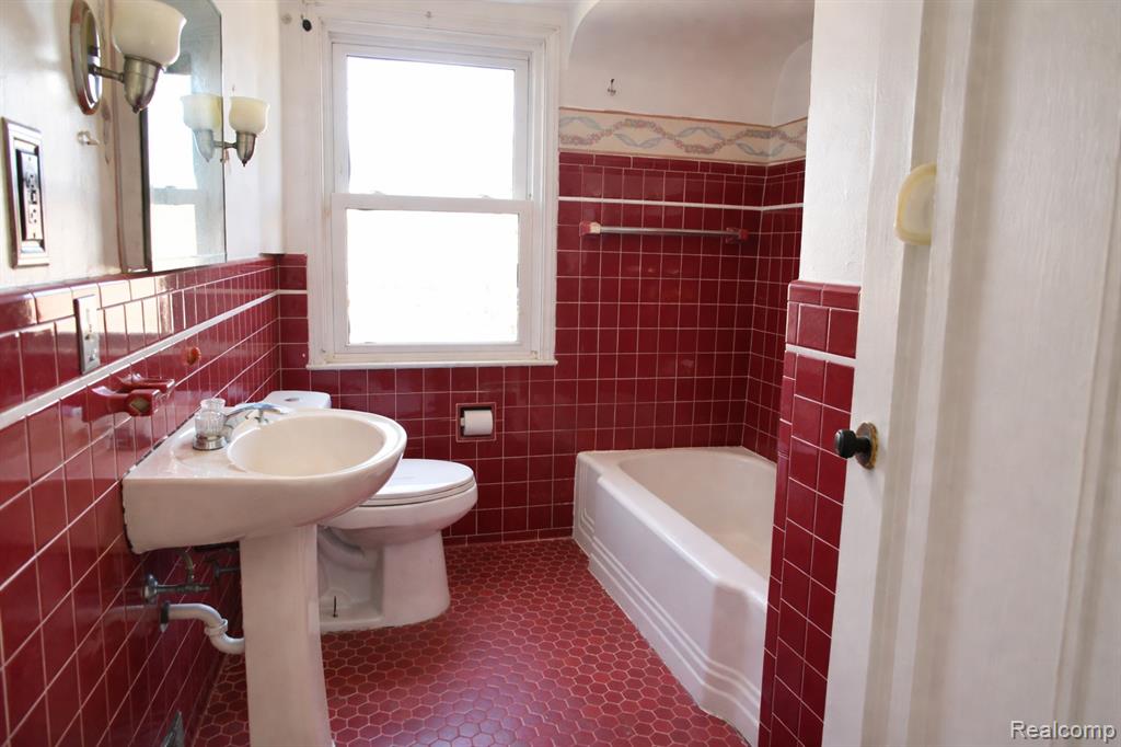 18095 Appoline Street Detroit, MI 48235 - Photo 8 of 8