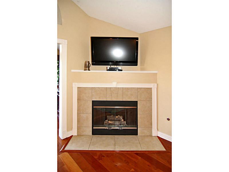 13866 Rue Royale Lane McCordsville, IN 46055 - Photo 7 of 20
