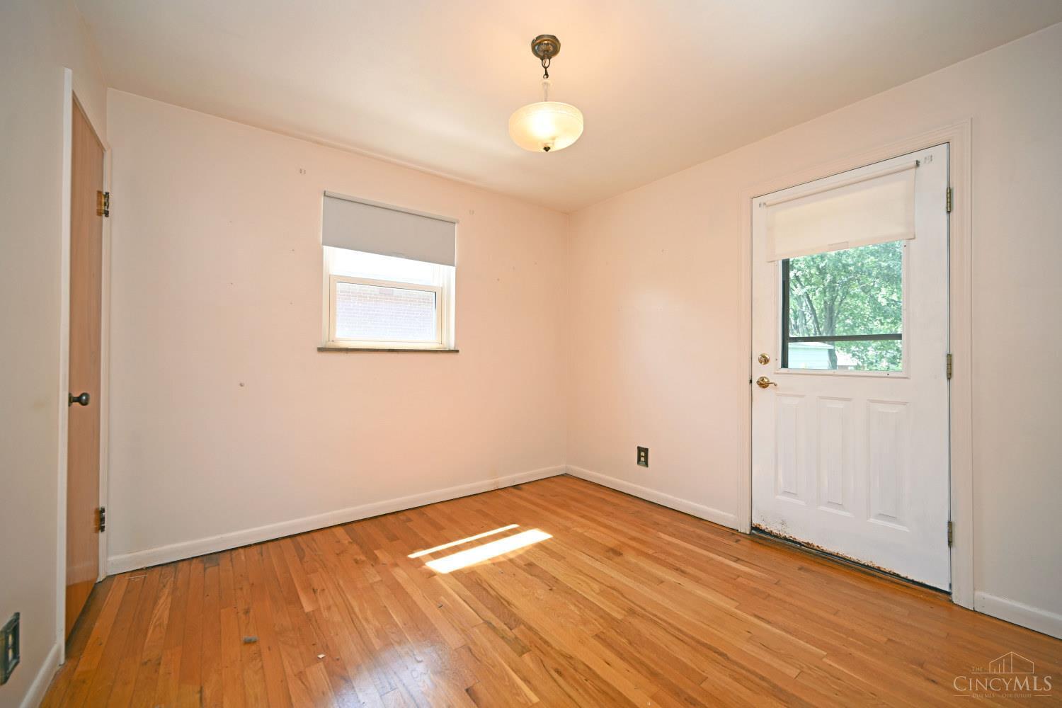 1135 Fuhrman Road Reading, OH 45215 - Photo 15 of 41 Gallery Image 15