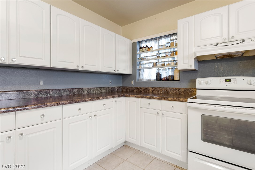 2471 Gally Road Pahrump, NV 89060 - Photo 14 of 38 Gallery Image 14