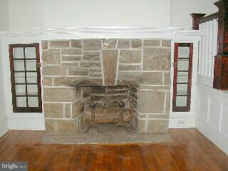 7119 Cresheim Road Philadelphia, PA 19119 - Photo 3 of 4