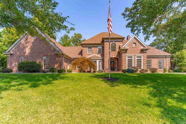 $974,900 | 224 East Mt Pleasant Road, Evansville, IN 47711