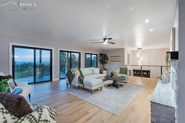 $1,549,999 | 526 Penrose Boulevard, Colorado Springs, CO 80906