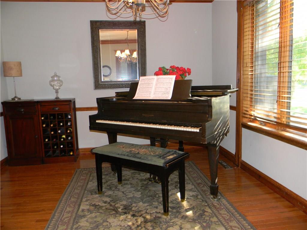 3715 River Road Columbus, IN 47203 - Photo 7 of 22