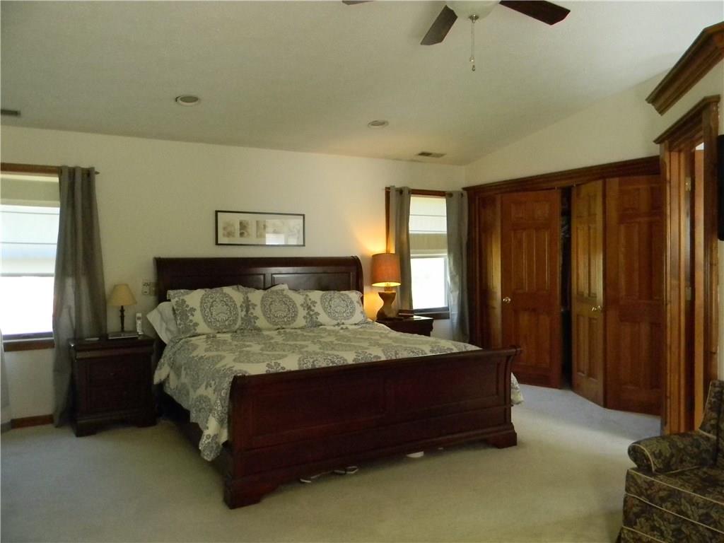 3715 River Road Columbus, IN 47203 - Photo 10 of 22