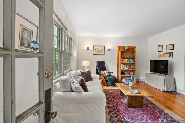 $1,000,000 | 1812 Ashwood Avenue, Nashville, TN 37212