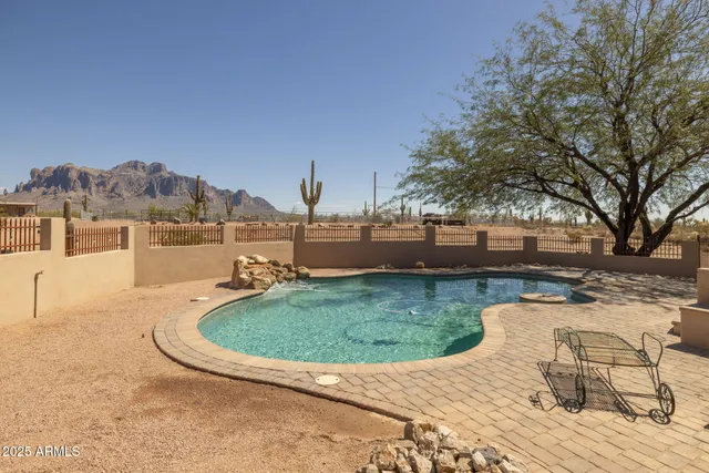 $1,995,000 | 2530 East McKellips Boulevard, Apache Junction, AZ 85119