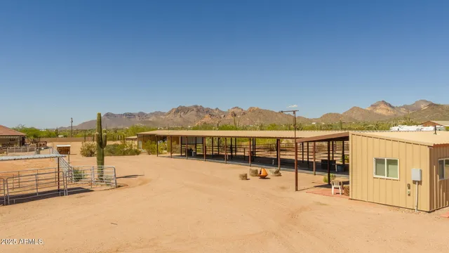 $1,995,000 | 2530 East McKellips Boulevard, Apache Junction, AZ 85119