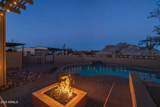 $1,995,000 | 2530 East McKellips Boulevard, Apache Junction, AZ 85119